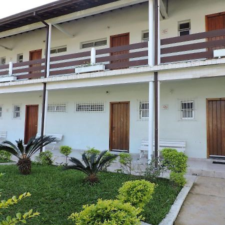 Condominio Vilalba Ubatuba Kültér fotó
