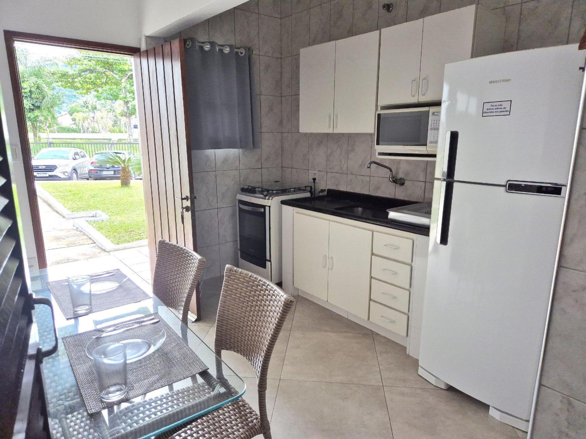 Condominio Vilalba Ubatuba Kültér fotó